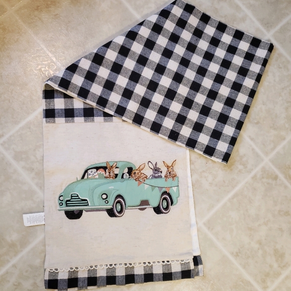 Pier 1 Dining Pier Easter Bunny Table Runner Poshmark